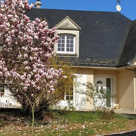 L'ecureuil Gourmand, D'hotes En Anjou Bleu Bed & Breakfast