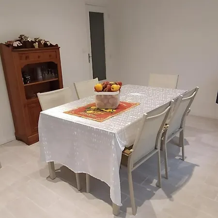 Bed & Breakfast L'ecureuil Gourmand, D'hotes En Anjou Bleu Saint-Martin-du-Bois (Maine-et-Loire)